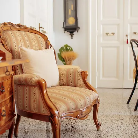 Nocleg ze śniadaniem Il Palazzo 3*