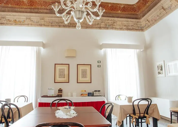 Il Palazzo Couette-café 3*